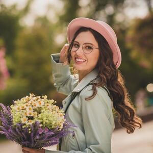 Dnevni horoskop za 19. februar: Škorpije zapadaju u probleme zbog mrzovolje, jedan znak "puca" pred obavezama