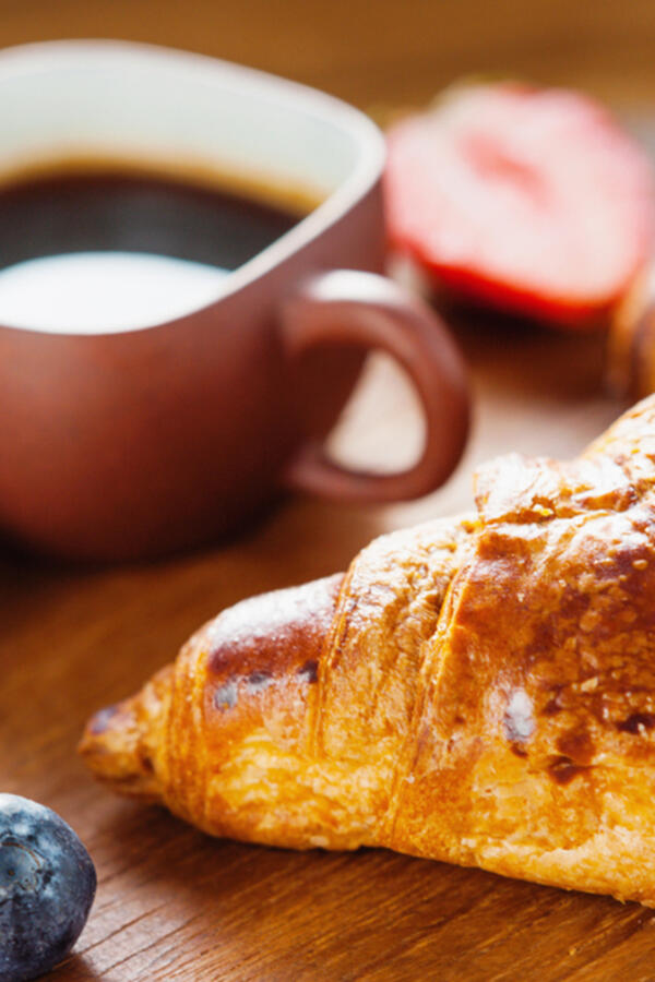 Šta je to voćna kafa? Novi hit kojim počinju jutro svi koje od obične boli želudac ili imaju problem s varenjem