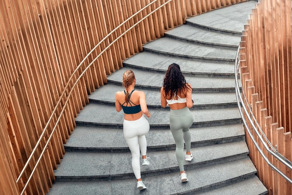 STEPENICE SU ODLIČAN VID VEŽBANJA 