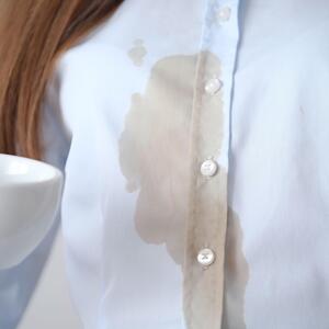 5 vrsta fleka koje se peru samo vrućom vodom: Koliko god da ih potapate i trljate hladnom, neće se ni mrdnuti