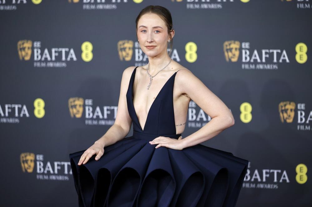 Louis Vuitton haljina Erin Doerti na dodeli BAFTA nagrada u Londonu