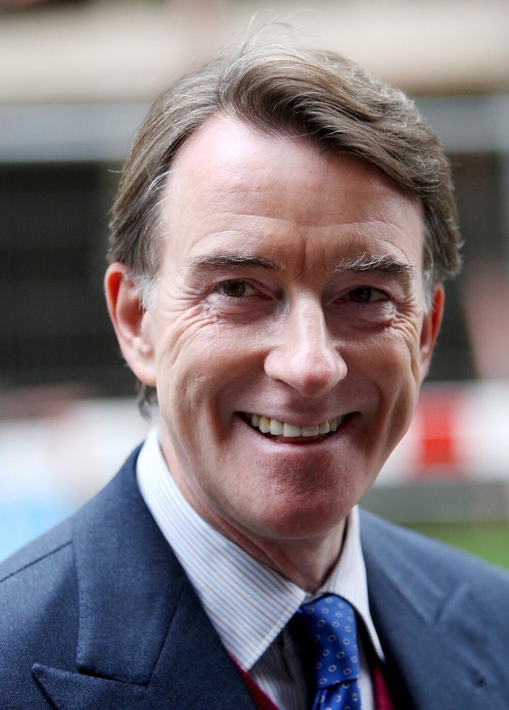 Lord Piter Mendelson drži do privatnosti, pa se uvek trudio da se ne eksponira nevezano za politiku