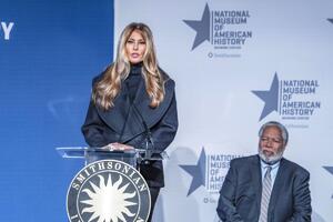 Melanija Tramp ispisala istoriju u smelom komadu koje prve dame ne nose: Nakon više od 100 godina desilo se i to