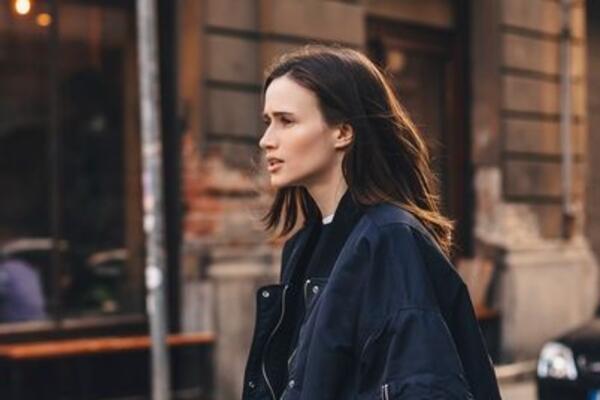Urbano, udobno & zauvek u modi! 5 ideja za prolećni stajling čija je glavna zvezda bomber jakna