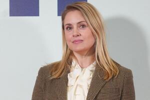 Ako Tamara Krcunović nešto zna, to je kako da nas oduševi! Njen stajling za premijeru je lekcija o otmenosti