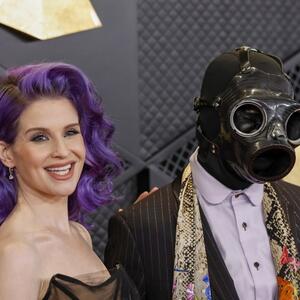 "Kao leš si, uskoro ćeš kod oca": Ćerka slavnog pevača "poludela" zbog komentara, pa odgovorila istom merom