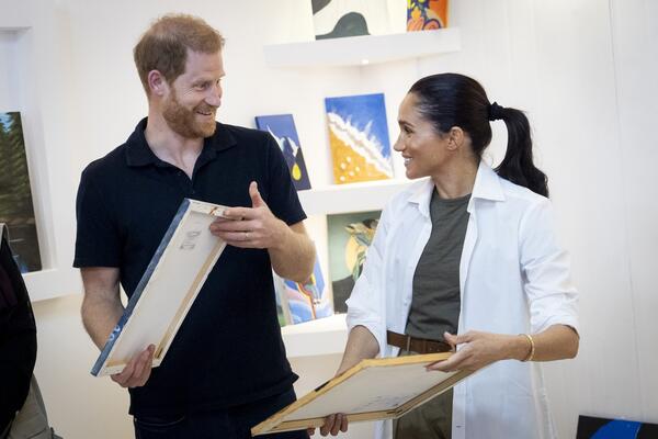 Opet došli nepozvani?! Novi problemi za princa Harija i Megan Markl posle "neprikladnog" poteza