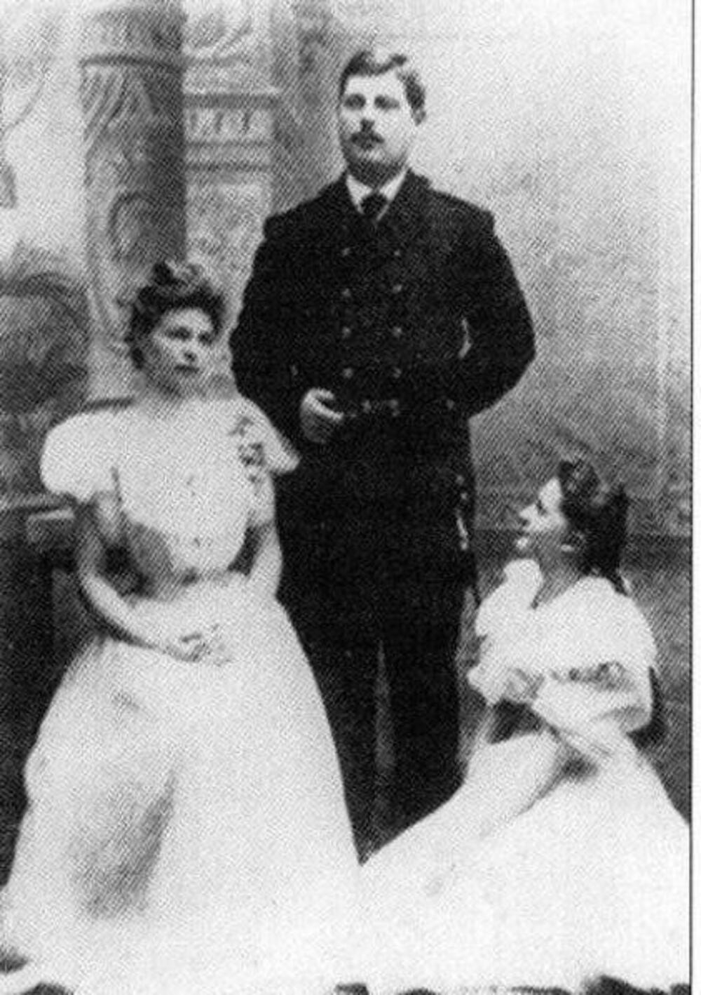 Princeza Katarina s bratom i sestrom