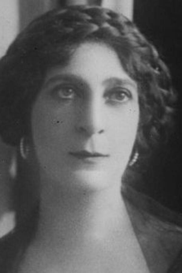 Bila je najbogatija u zemlji, pa došla do prosjačkog štapa: Tužnu princezu Katarinu su na dno bacili i ljubav i politika