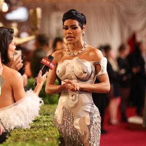 Šta li nam tek spremaju za dodelu Oskara?! Slavne lepotice pokorile crveni tepih kreacijama koje morate da vidite