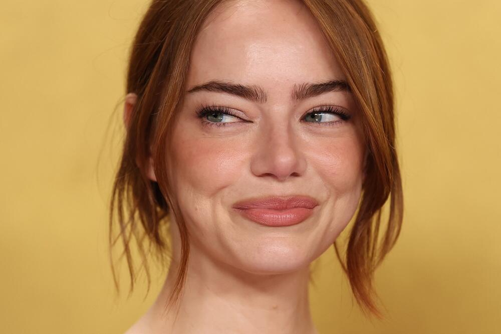 Ema Stoun je i na dodeli nagrada Udruženja filmskih glumaca nosila Louis Vuitton