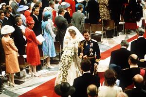 Poklon koji je Kamila spremila za Čarlsovo venčanje je bio ultimativna uvreda: Dajanu je taj udarac godinama boleo isto