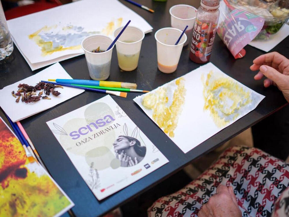 <p>U susret najlepšem godišnjem dobu, u subotu, 28. februara 2026, od 16 do 20 časova u Big Fashion šoping centru održana je SENSA Oaza zdravlja, na kojoj su svi prisutni mogli da zakorače u svet zdravlja, opuštanja, inspiracije i radosti.</p>