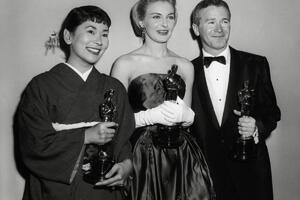 Koštala je svega &ndash; 100 dolara: Jednu od najlepših haljina u istoriji Oskara slavna glumica je sašila sama