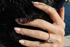 Udaje se "najlepša devojčica na svetu"! Na jednom od čudesnih mesta Balkana je rekla "da" najboljem prijatelju