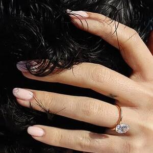 Udaje se "najlepša devojčica na svetu"! Na jednom od čudesnih mesta Balkana je rekla "da" najboljem prijatelju