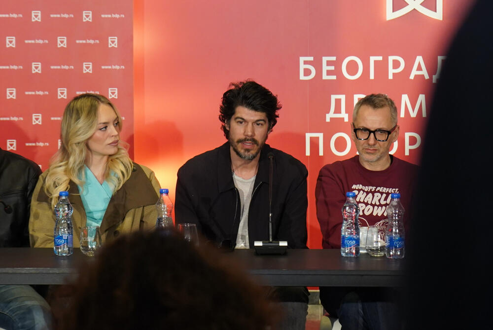 MILUTIN MILOŠEVIĆ DRŽI SVOJ PRIVATNI ŽIVOT DALEKO OD OČIJU JAVNOSTI 