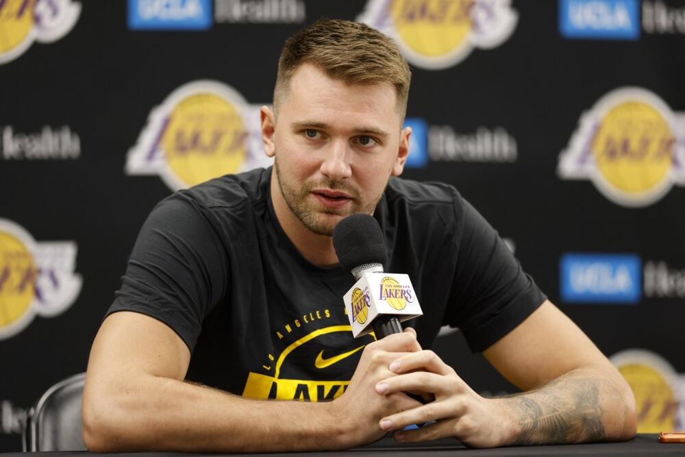 Luka Dončić na konferenciji za štampu
