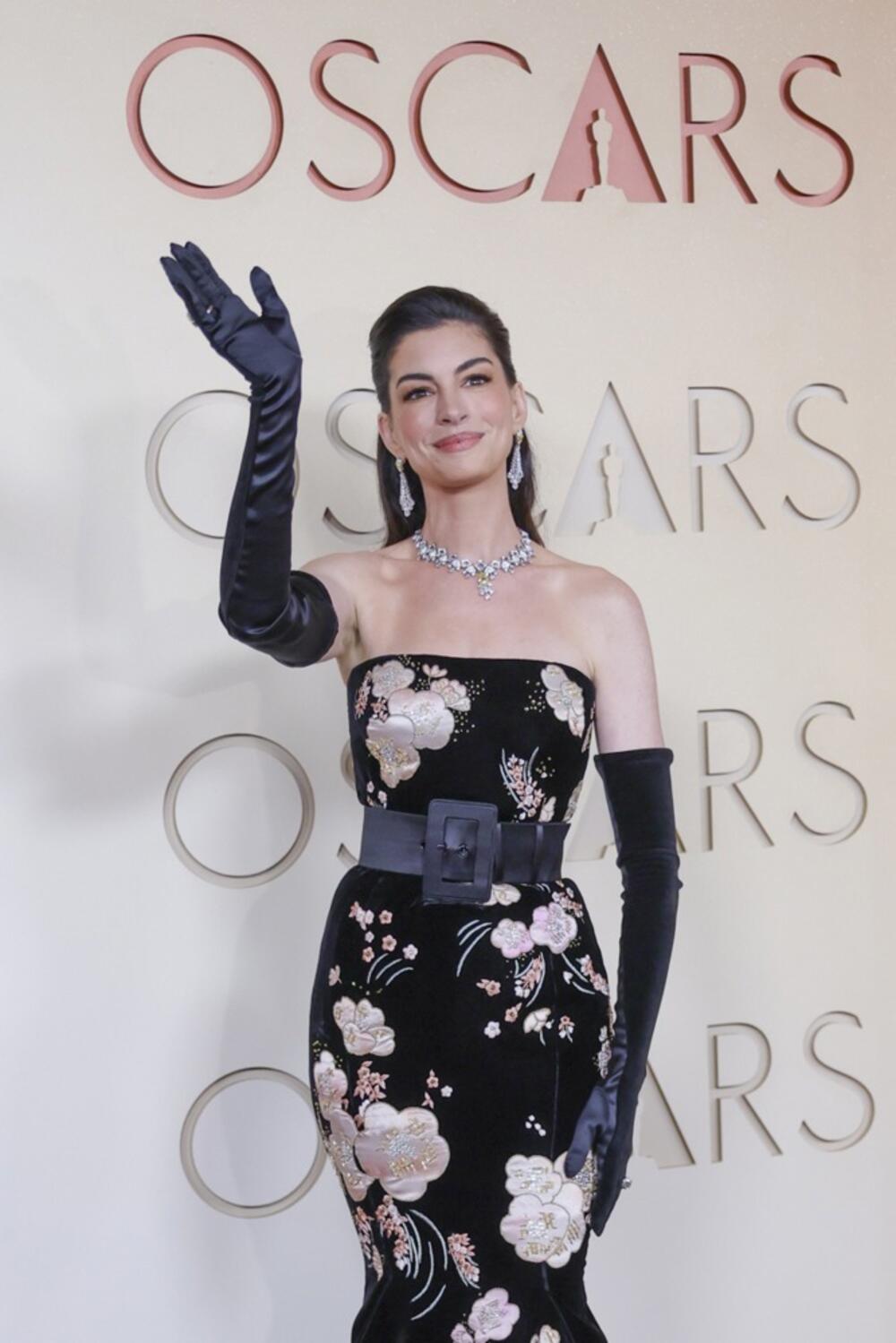 En Hatavej na 98. svečanoj ceremoniji dodele Oskara