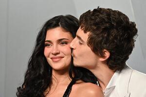 Romantičan odmor po ukusu multimilionera: Timoti Šalame i Kajli pokazali kako se teše posle neslavne dodele Oskara