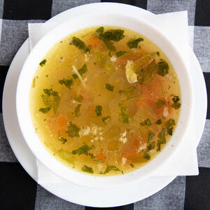 Kako se zamrzava supa, korak po korak? Evo na šta treba obratiti pažnju kako bi bila ukusna kao da ste je tek skuvali