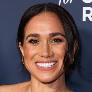 3.890 $ za haljinu koja je SUVA MOĆ: Možda je ugovor sa Netfliksom propao, ali Megan Markl blista kao nikad pre