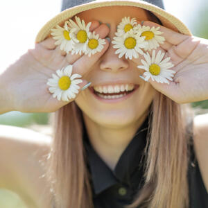 Dnevni horoskop za 23. mart: Lavovi rešavaju probleme koji ih muče, a kome se razilaze "crni oblaci"?