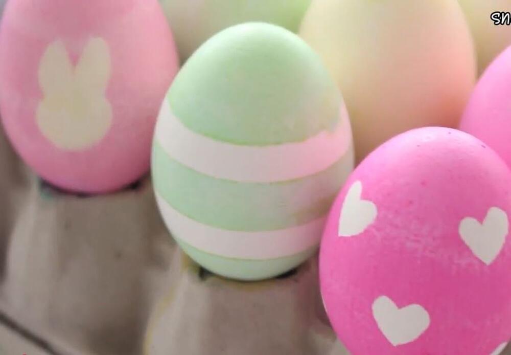 NAJBRŽI NAČIN DA DEKORIŠETE PRELEPA USKŠNJA JAJA 