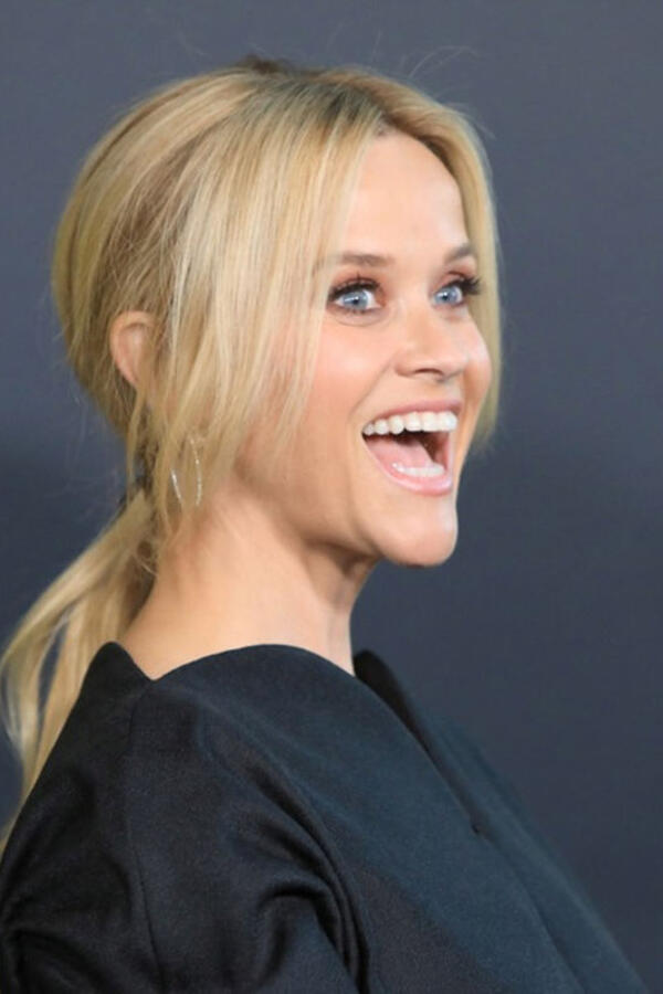 Doručak Riz Viterspun zbog kojeg izgleda bar 15 godina mlađe: Tajna blistave kože holivudske glumice leži u ovom napitku