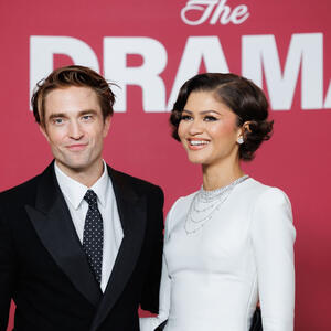 Na poleđini haljine se krije prava drama: Kad mislimo da ne može bolje, Zendeja nas oduševi stajlingom