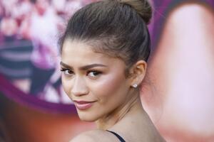 Pozajmila haljinu od Kejt Blanšet i protresla Rim do temelja: Najbolje obučena žena sveta ima novu poslasticu za vas!