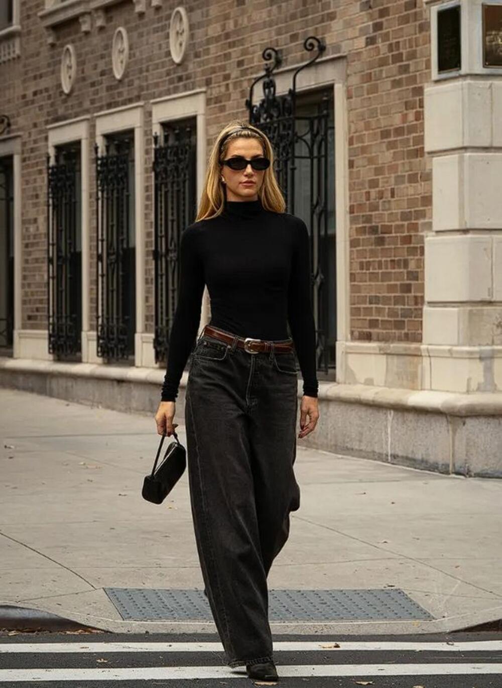 Barrel farmerke nisu klasične baggy pantalone, već podsećaju na spoj uskih i širokih farmerki