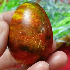 Kako se farbaju jaja na pari? Jednostavna tehnika uz koju ćete dobiti efektne šare bez mnogo muke