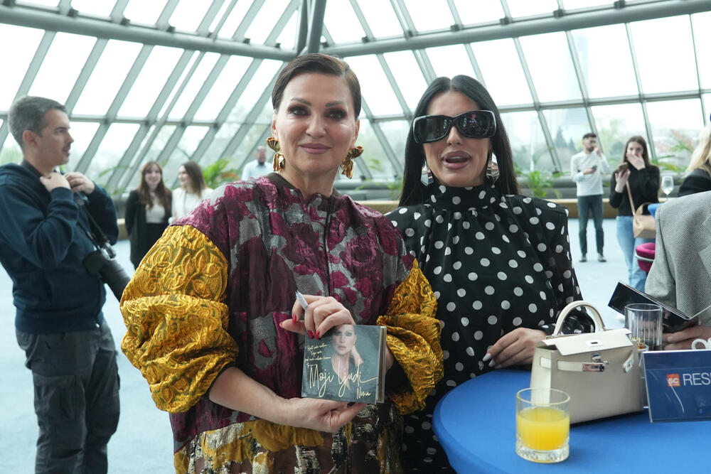 SEKA I NINA ODUŠEVILE SAVRŠENIM STAJLINZIMA