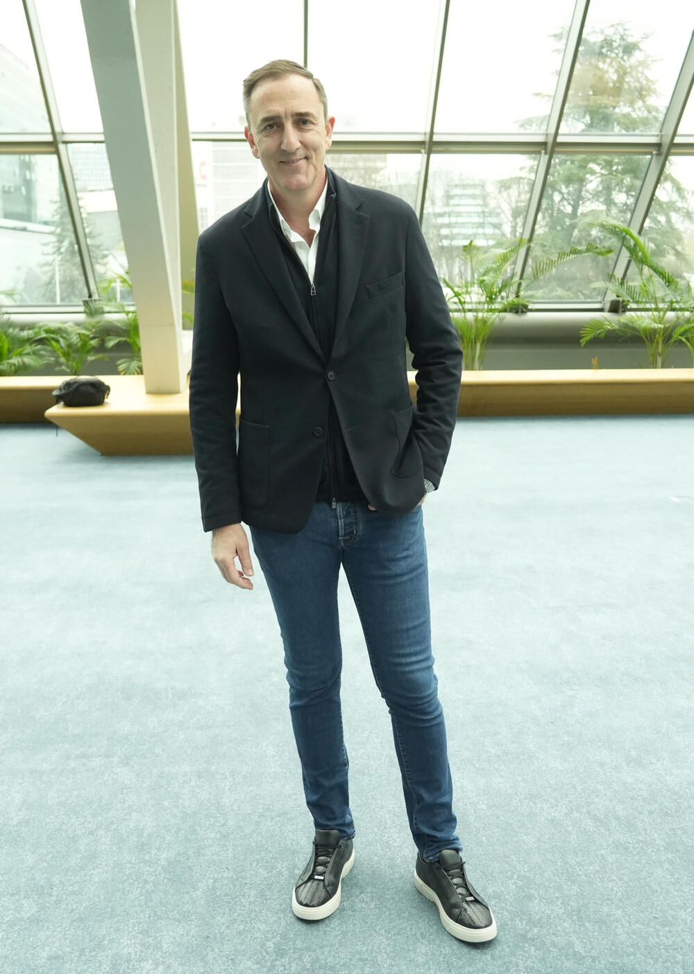 <p>U Sava Centru danas su se okupile poznate ličnosti kako bi podržali Ninu tokom promocije novog albuma i verujte bilo je mnogo toga što treba da vidite&nbsp;</p>