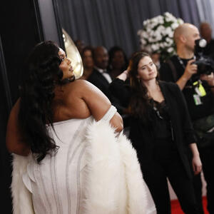 Prvi put se poljubila kad je imala 21 godinu: Pevačica se zaklela da neće izgubiti nevinost dok ne osvoji Gremi