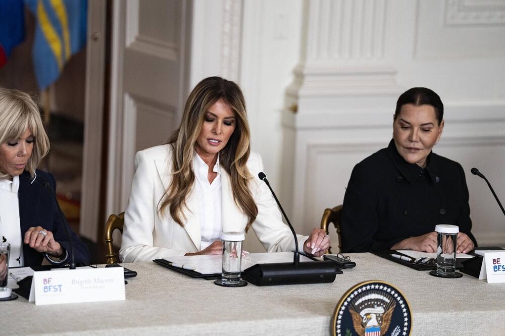 Princeza Lala Hasna, Brižit Makron, Melanija Tramp