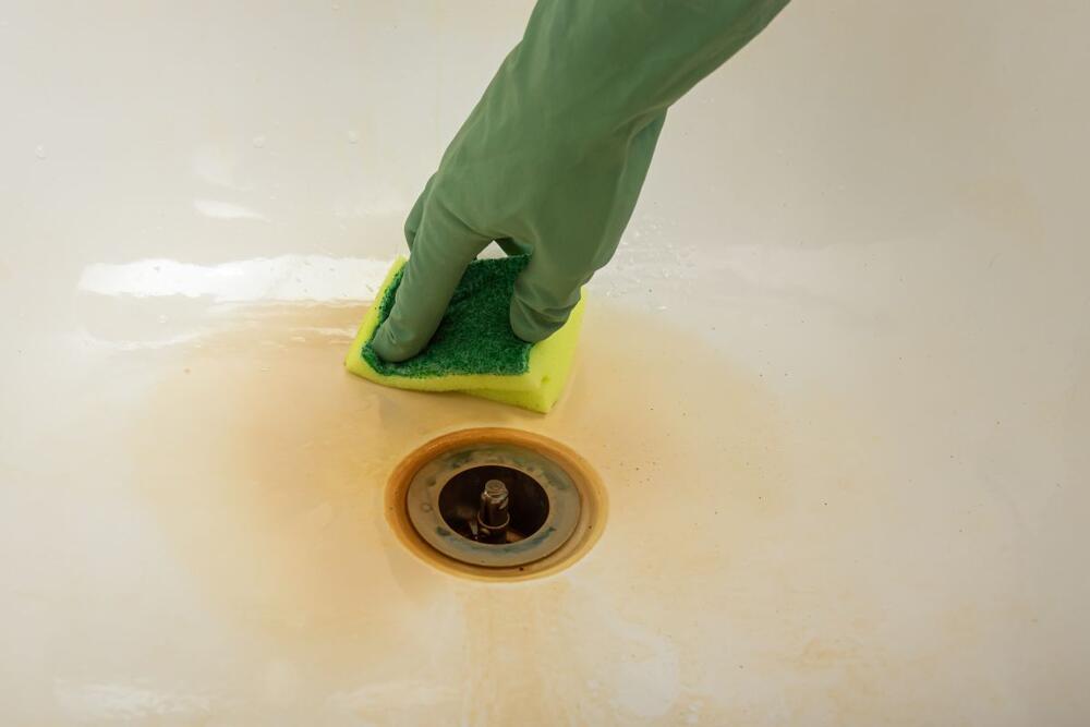 Ribanje kade uz pomoć dva sastojka iz kuhinje