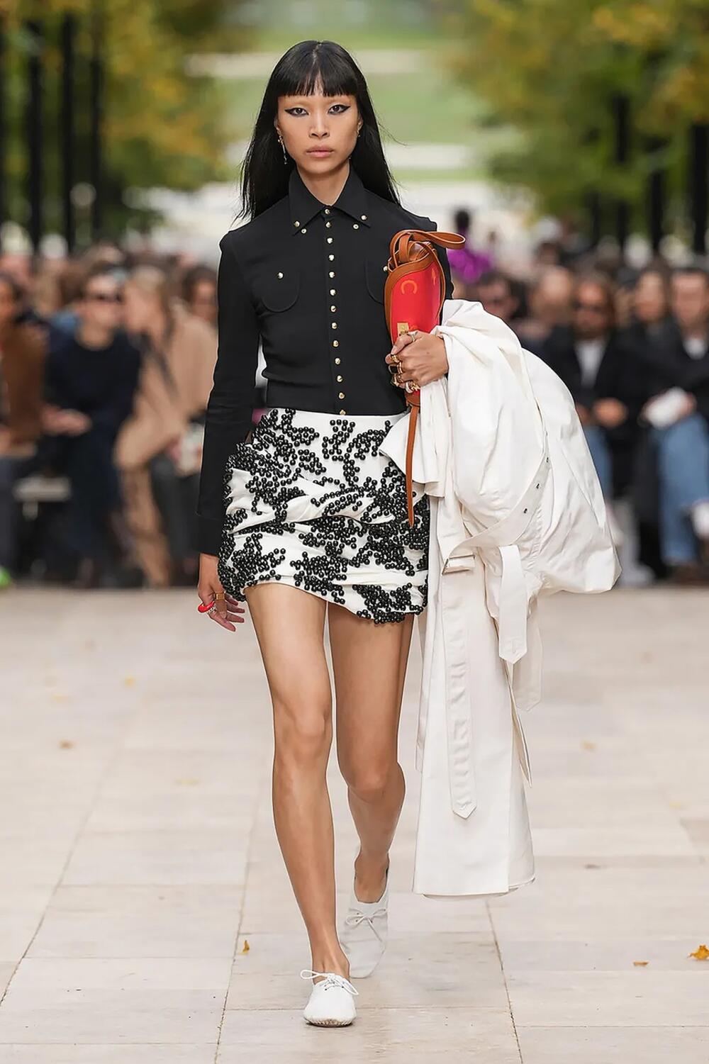 Bele derbi cipele u Céline resort kolekciji za 2026. godinu