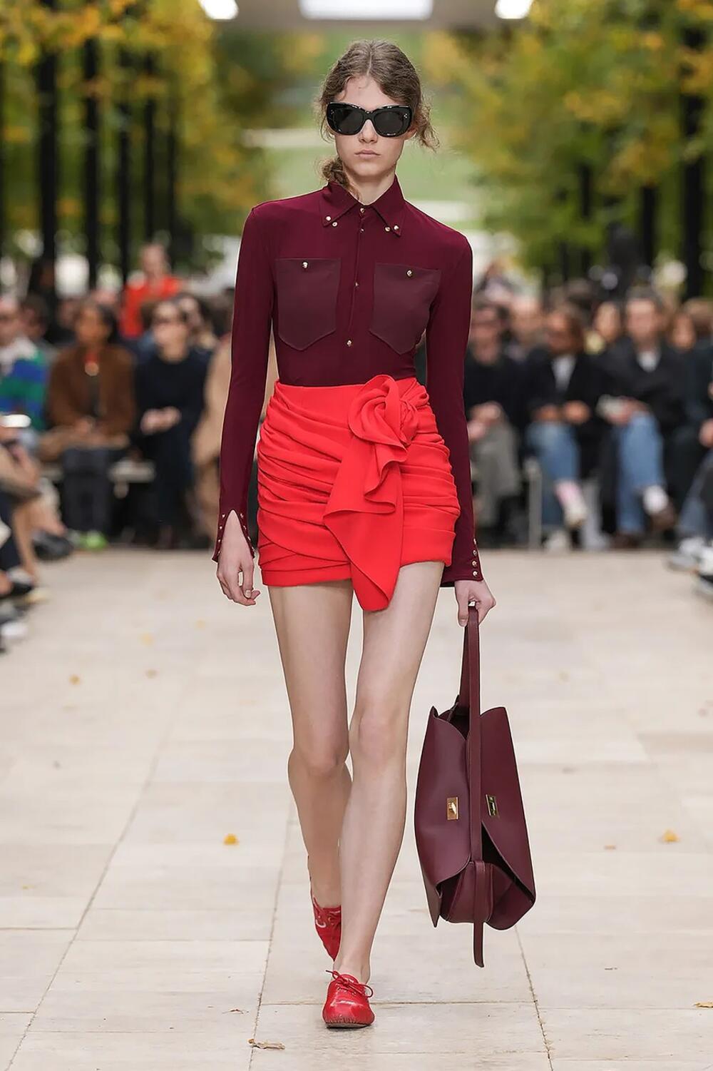 Crvene derbi cipele u Céline resort kolekciji za 2026. godinu