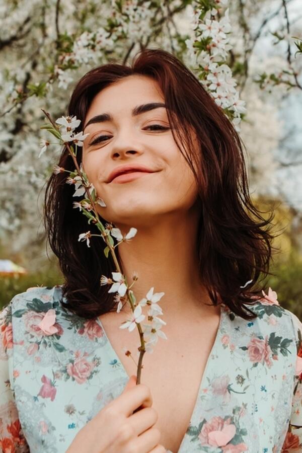 Dnevni horoskop za 4. april: Lavovima dobar dan za flert, a ko može napravi poslovni potez koji će mu rešiti probleme?