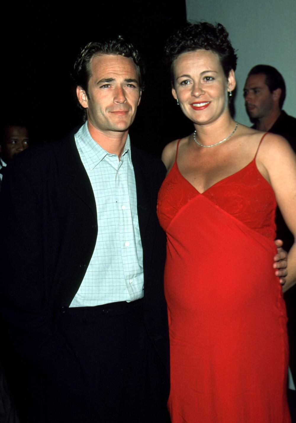 Luk Peri i Rejčel Šarp