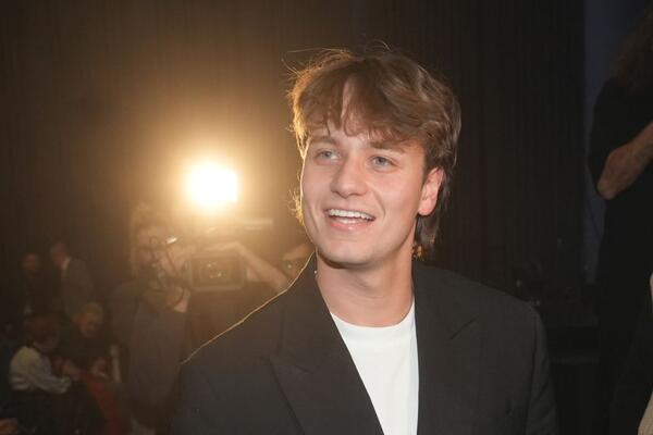 Sve što vas zanima o Jakovu Jozinoviću: Ima li devojku, šta studira, kako se proslavio i u čemu je njegova tajna?