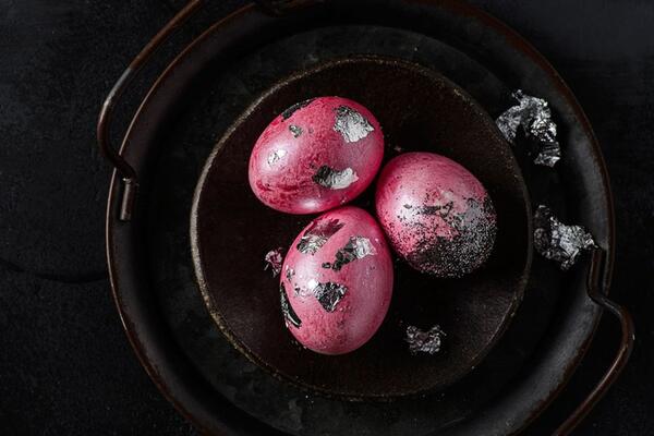 Ako ih pojedete, rizikujete zdravlje: 5 stvari kojima ne smete da ukrašavate uskršnja jaja