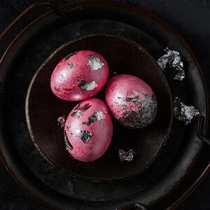 Ako ih pojedete, rizikujete zdravlje: 5 stvari kojima ne smete da ukrašavate uskršnja jaja