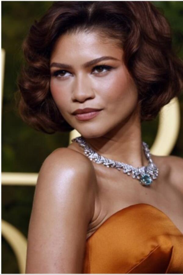 Kasnila, fotkala se, otišla i to je njena poruka! Sukob Zendeje i Sidni Svini nema veze s Trampom &ndash; zapravo je lično?