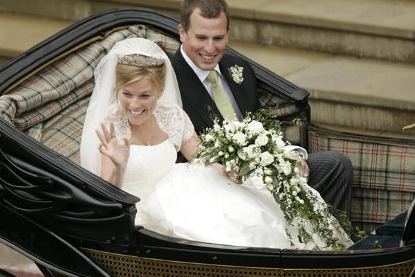 Kraljica Elizabeta je zbog njih zabranila jednu stvar: 18 godina kasnije &ndash; ovaj skandal sa venčanja se ne zaboravlja