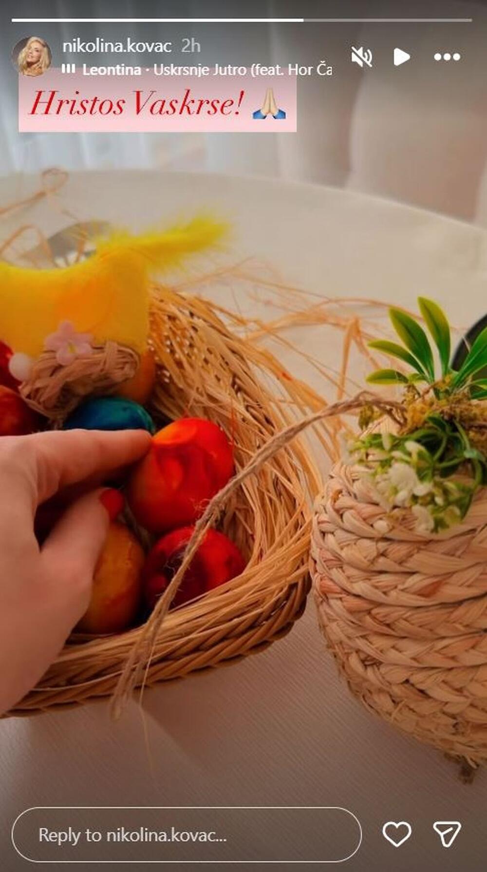 SIMBOLIČNO JAJA I POGAČA SU NA USKRŠNJOJ TRPEZI 