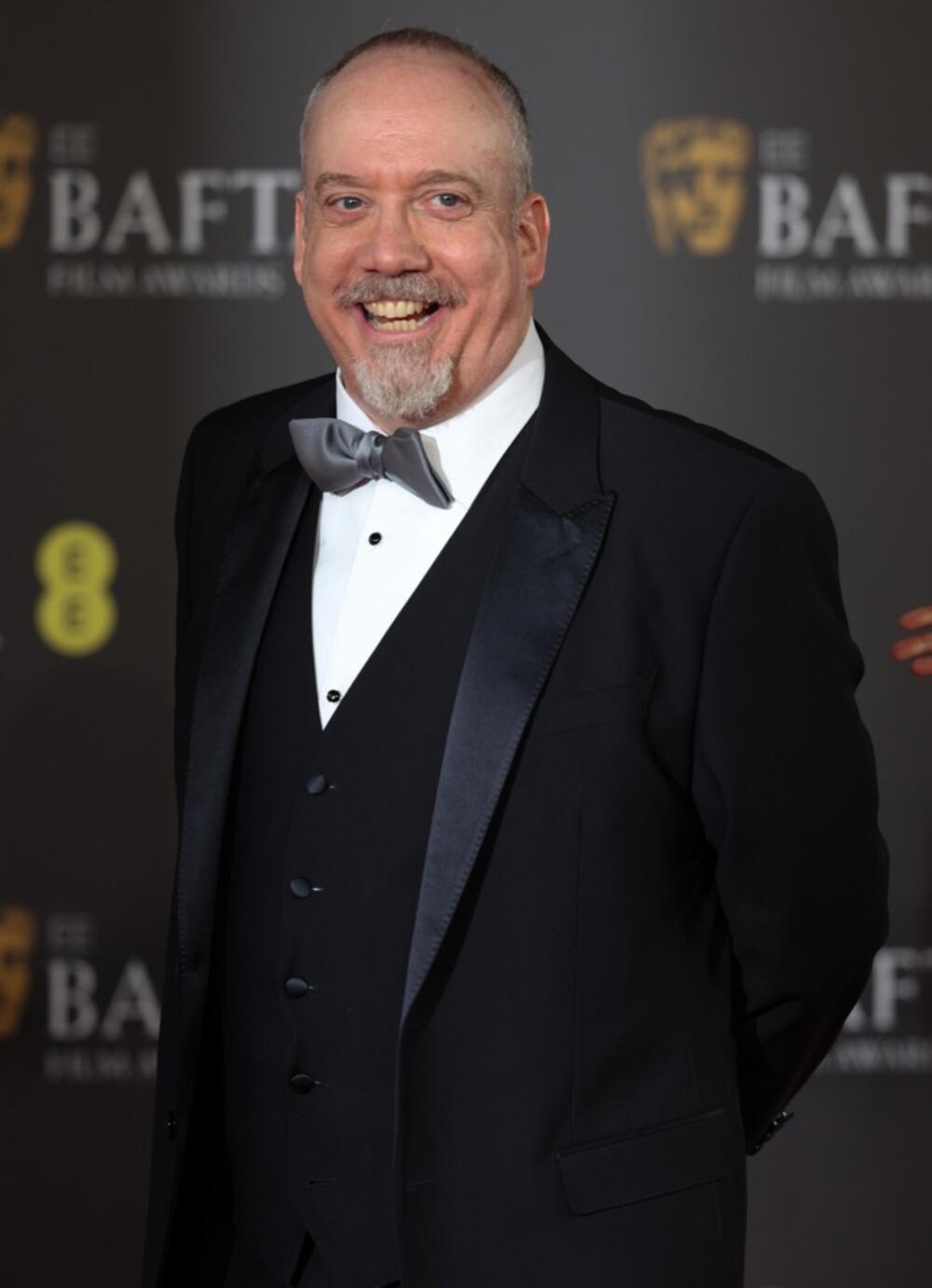 Otac glumca Pola Đamatija je je predsednik Univerziteta Jejl, a kasnije i komesar Major League Baseball-a, odnosno profesionalne bejzbol lige. Pored ogromnog novca koji je dobijao, mogao je da se pohvali i značajnim uticajem u akademskom i sportskom svetu.