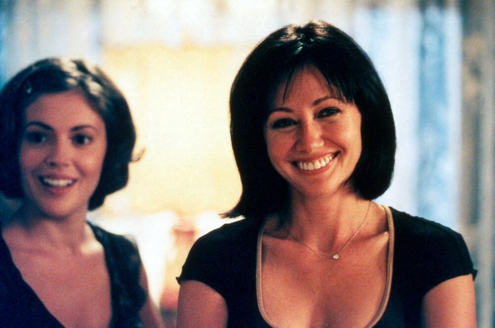 Alisa Milano i Šenon Doerti u seriji 'Čari'